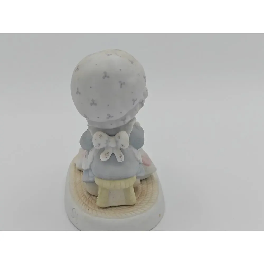 Precious Moments Love Covers All 12009 Enesco 1984 Porcelain Figurine Girl Quilt